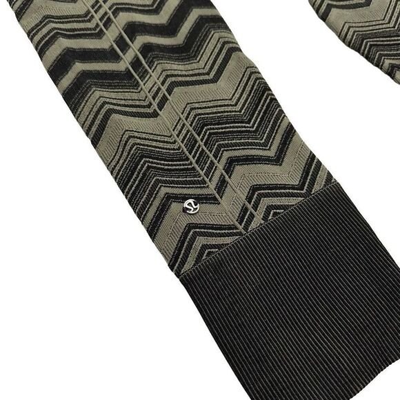 Lululemon Ebb to Street Pant - Picture 3 of 12